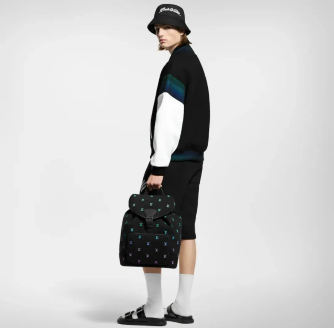 Louis Vuitton/